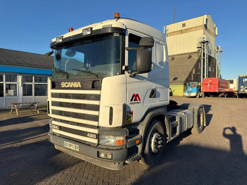 Scania 124L 420 A242X35CB - Tractor unit: picture 1 Scania 124L 420 A242X35CB - Tractor unit: picture 1