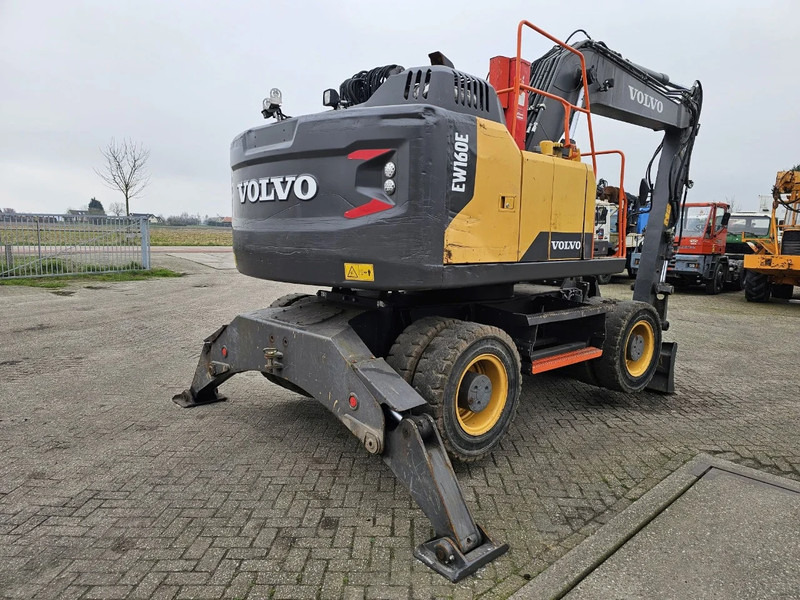 Wheel excavator Volvo EW160E: picture 9