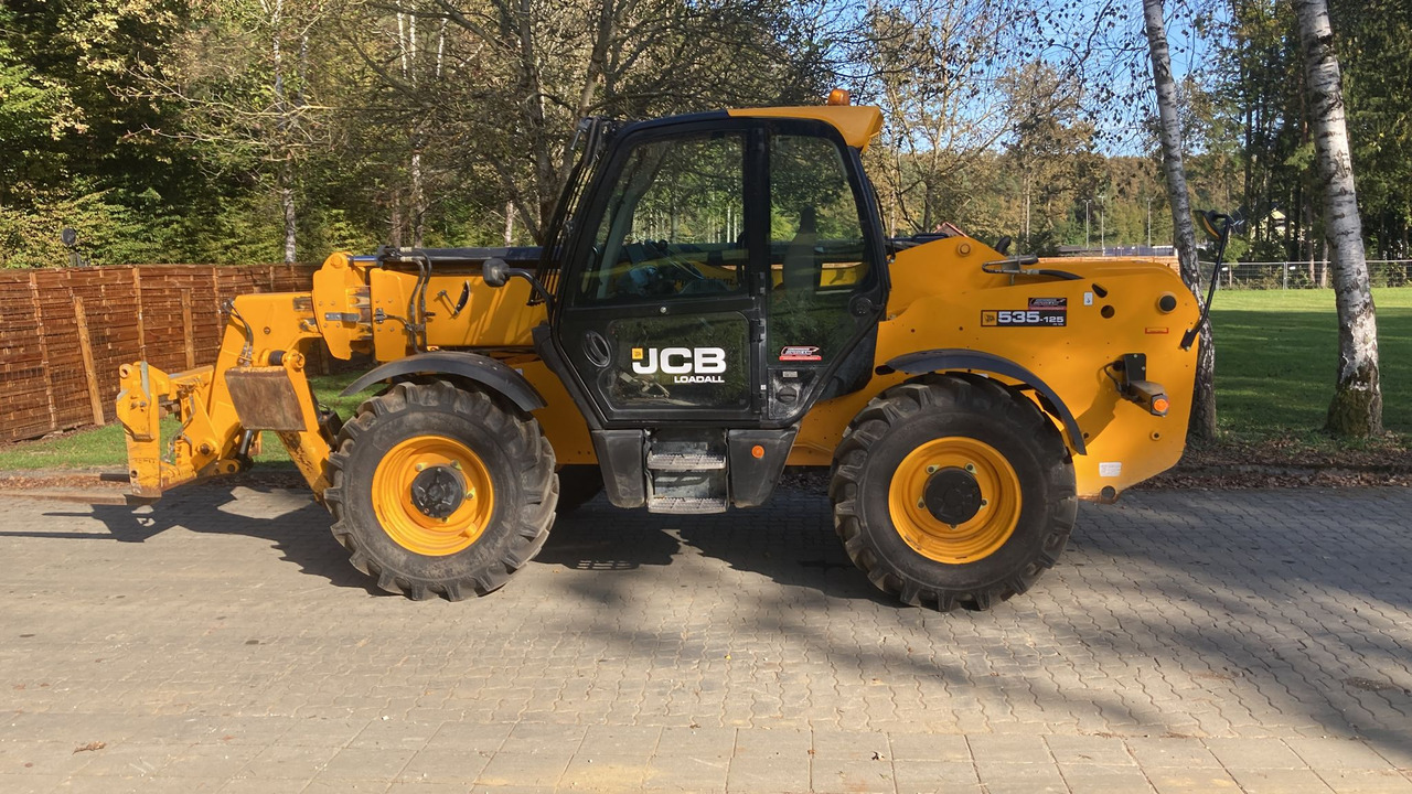 JCB 535V125 - Telescopic handler: picture 1 JCB 535V125 - Telescopic handler: picture 1