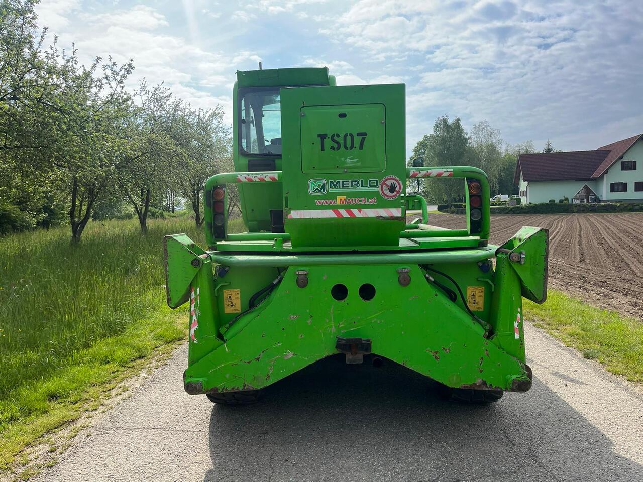 Telescopic handler MERLO Roto 38.16: picture 6