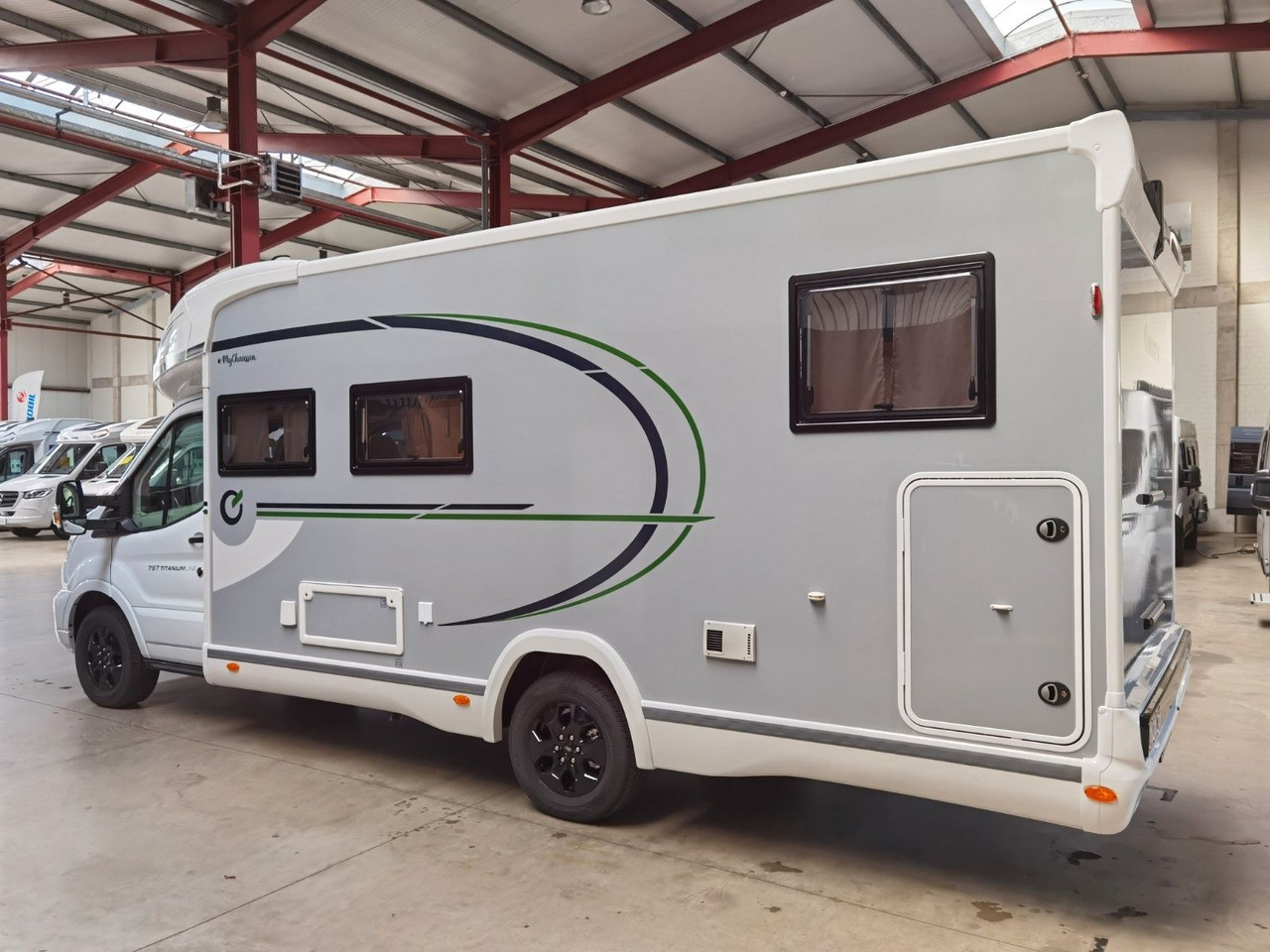 Chausson 797 TITANIUM / -2026- / 165PS- 8G. / 4.1T. / AHK - Semi-integrated motorhome: picture 5 Chausson 797 TITANIUM / -2026- / 165PS- 8G. / 4.1T. / AHK - Semi-integrated motorhome: picture 5