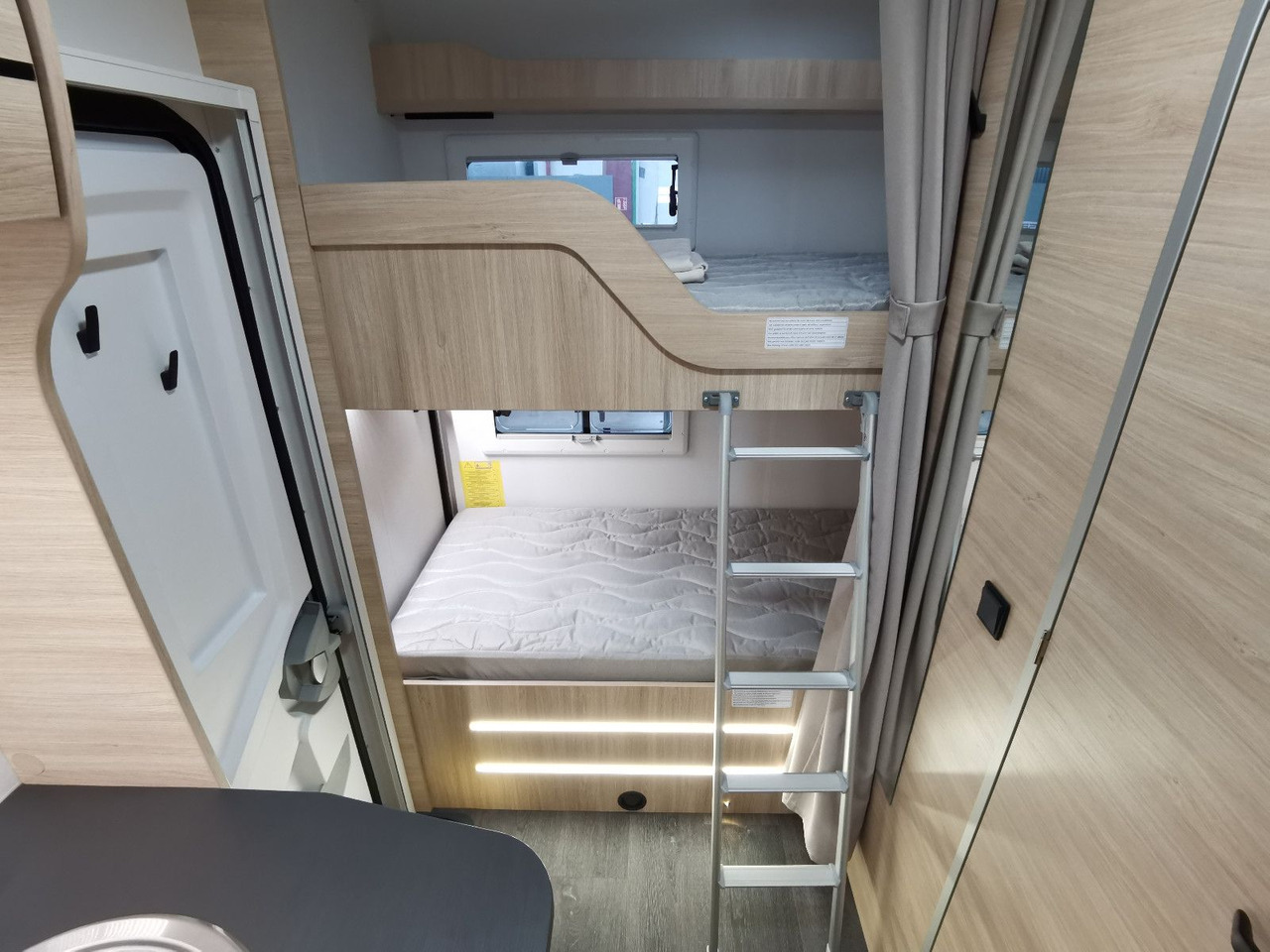 Alcove motorhome Chausson C 656 FIRST LINE /-2025- / 140PS / ETAGENBETTEN: picture 17