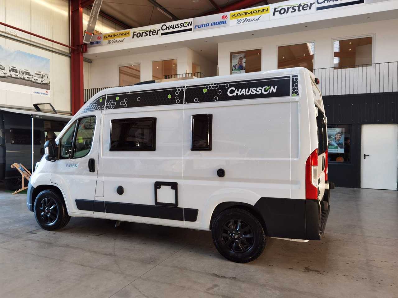 Chausson V594 S FIRST LINE /-2025- / ZUBEHÖR & LOOK-PAKET - Camper van: picture 5 Chausson V594 S FIRST LINE /-2025- / ZUBEHÖR & LOOK-PAKET - Camper van: picture 5