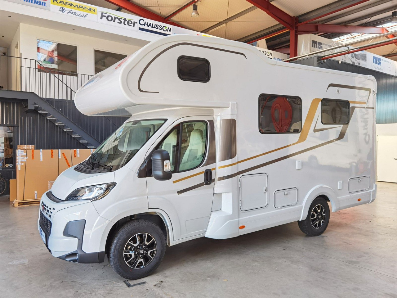 Alcove motorhome Eura Mobil ACTIVA ONE 630 LS / -2025- / 140PS / RAUMWUNDER: picture 6