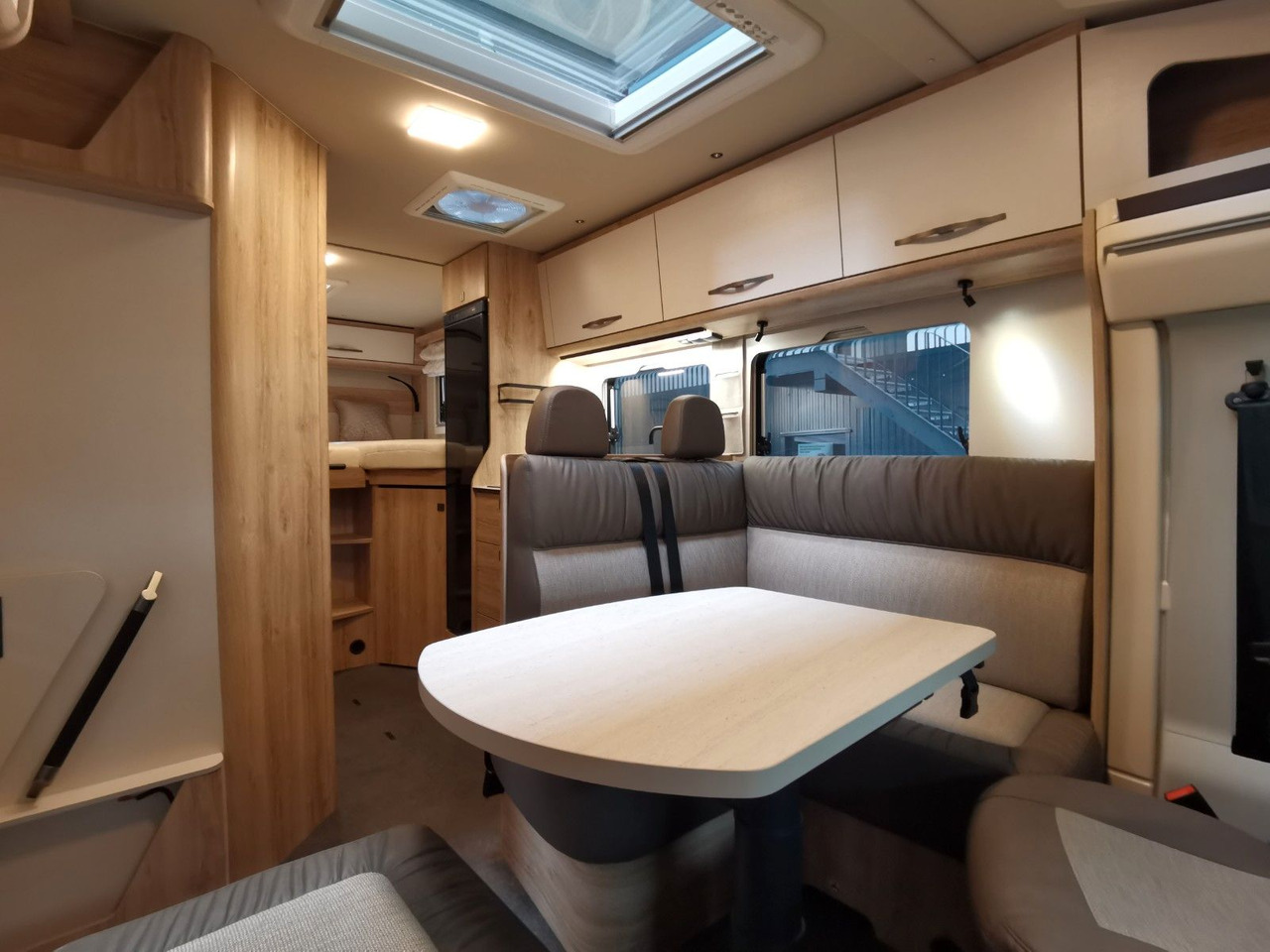 Semi-integrated motorhome Eura Mobil PROFILA T 695 EB / MODELL 2026 / EINZELBETTEN: picture 16 Semi-integrated motorhome Eura Mobil PROFILA T 695 EB / MODELL 2026 / EINZELBETTEN: picture 16