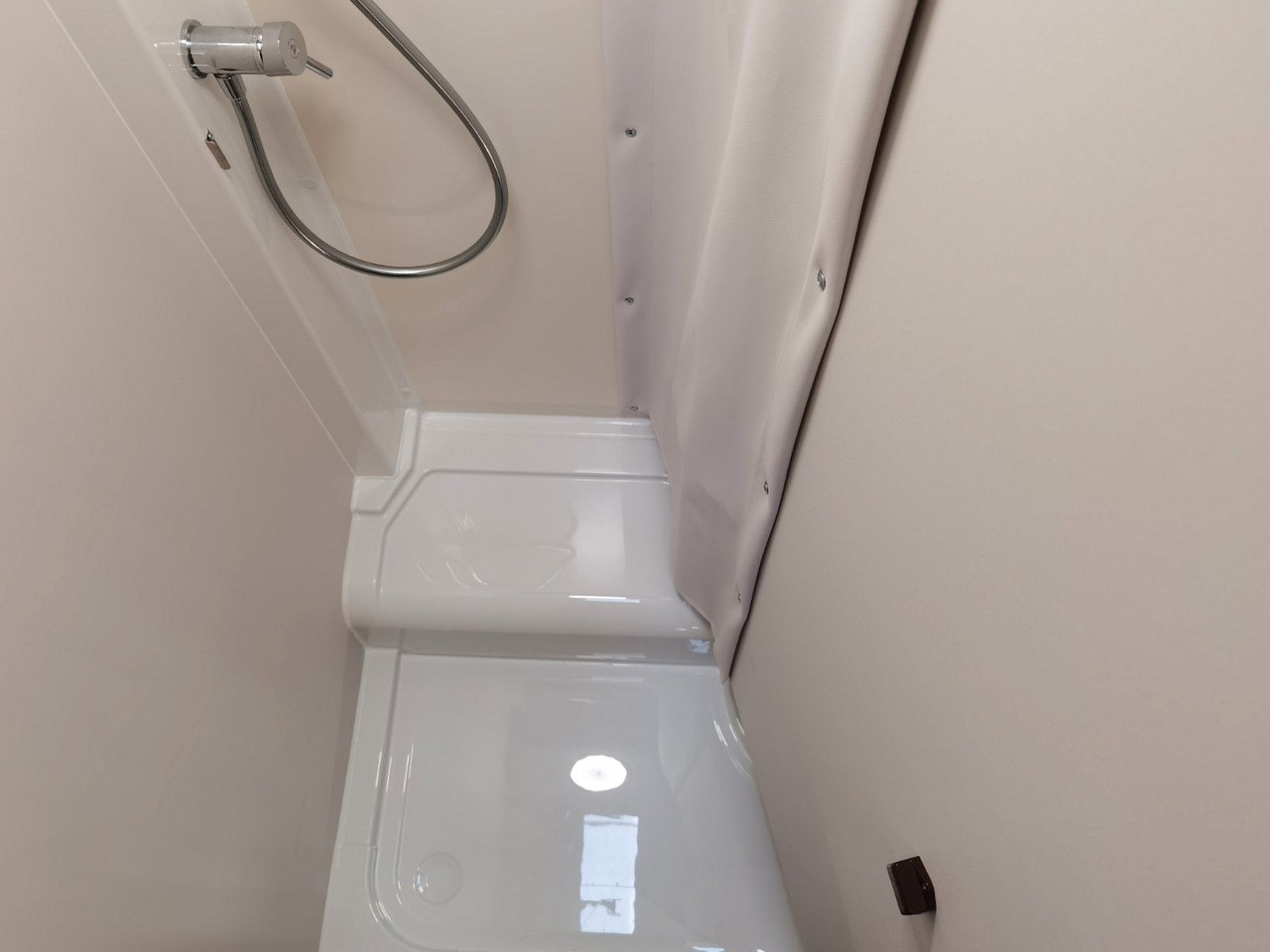 Semi-integrated motorhome Forster T 599 HBN COUPÈ /-MODELL 2026- / 165PS-AUTOMATIK: picture 22 Semi-integrated motorhome Forster T 599 HBN COUPÈ /-MODELL 2026- / 165PS-AUTOMATIK: picture 22