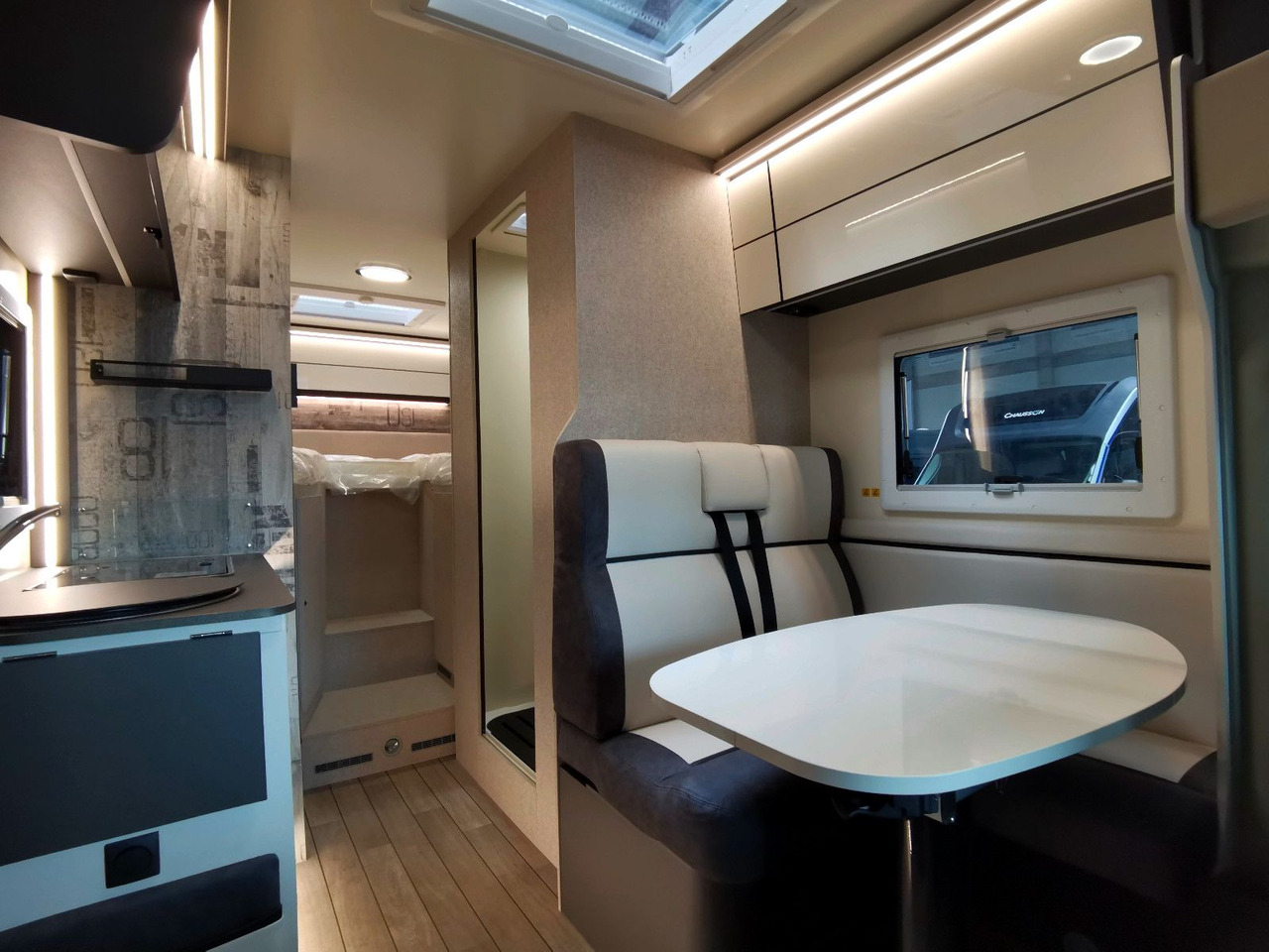 Semi-integrated motorhome Forster T 669 EBN COUPÈ / -2025- / 165PS / EINZELBETTEN: picture 11 Semi-integrated motorhome Forster T 669 EBN COUPÈ / -2025- / 165PS / EINZELBETTEN: picture 11