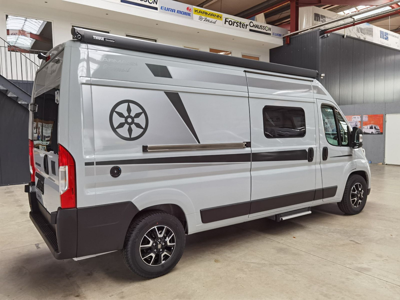 Karmann DEXTER 600 / -2026-/ EINZELBETTEN & BAR VERSION - Camper van: picture 4 Karmann DEXTER 600 / -2026-/ EINZELBETTEN & BAR VERSION - Camper van: picture 4