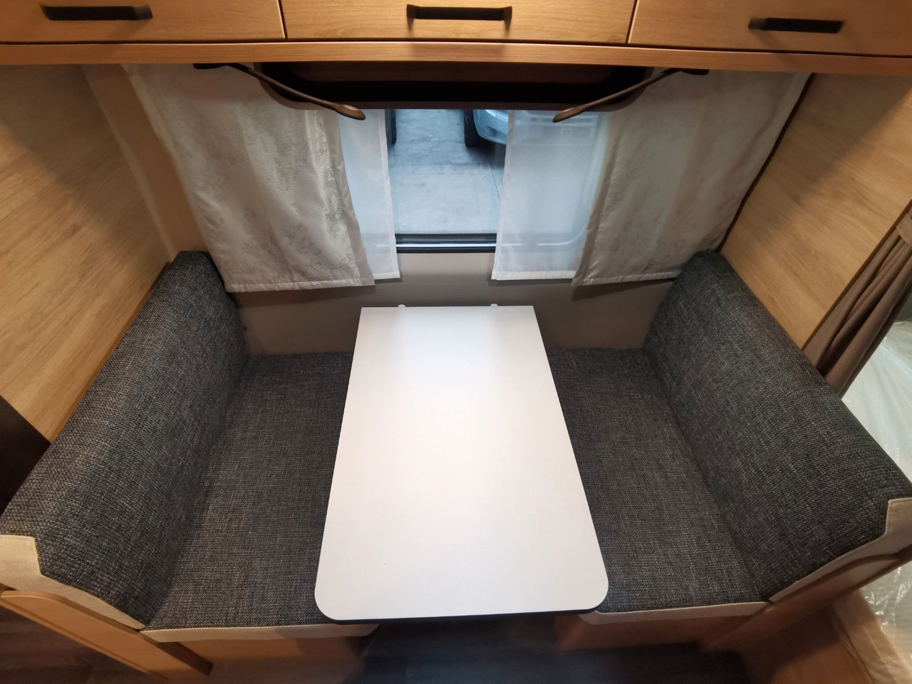 Caravan Weinsberg CARAONE 480 QDK / - 2026 - / ETAGENBETTEN: picture 15 Caravan Weinsberg CARAONE 480 QDK / - 2026 - / ETAGENBETTEN: picture 15