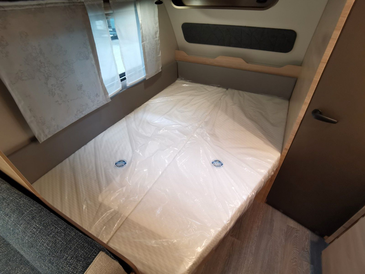 Caravan Weinsberg CARAONE 500 FDK / -2026- / ETAGENBETTEN / 1700kg: picture 16 Caravan Weinsberg CARAONE 500 FDK / -2026- / ETAGENBETTEN / 1700kg: picture 16