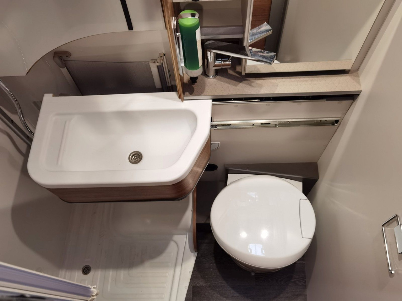 Semi-integrated motorhome Weinsberg X-CURSION CUV 500 MQ PEPPER ED./-2024-/150PS-DSG: picture 23