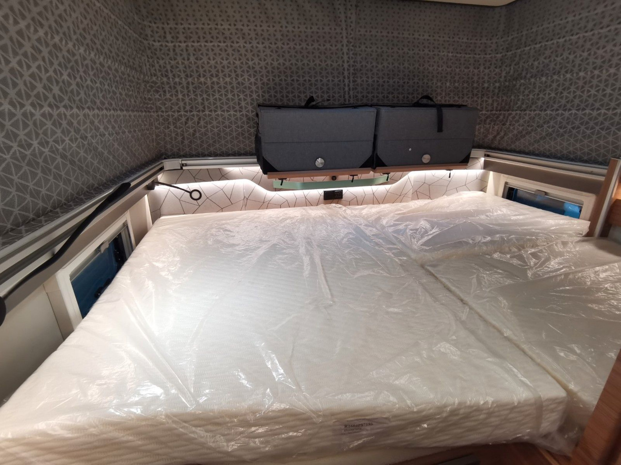 Semi-integrated motorhome Weinsberg X-CURSION CUV 500 MQ PEPPER ED./-2024-/150PS-DSG: picture 20