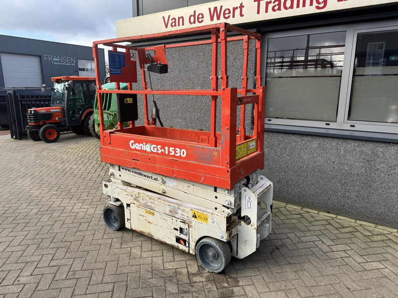 Genie GS 1532 - Scissor lift: picture 3 Genie GS 1532 - Scissor lift: picture 3