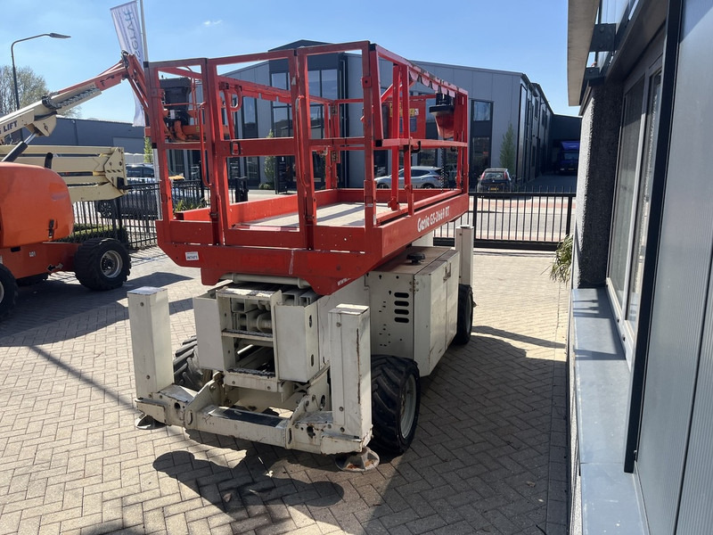 Genie GS 2669 RT Hoogwerker / arbeitsbuhne - Scissor lift: picture 4 Genie GS 2669 RT Hoogwerker / arbeitsbuhne - Scissor lift: picture 4