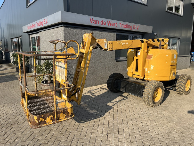 Genie Z-34/22 Knikarmhoogwerker 12.5M werkhoogte 4X4 Kubota Diesel 2002 - Articulated boom: picture 2 Genie Z-34/22 Knikarmhoogwerker 12.5M werkhoogte 4X4 Kubota Diesel 2002 - Articulated boom: picture 2