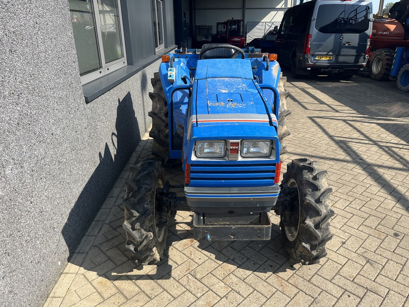 Iseki TA 275 F - Compact tractor: picture 3 Iseki TA 275 F - Compact tractor: picture 3