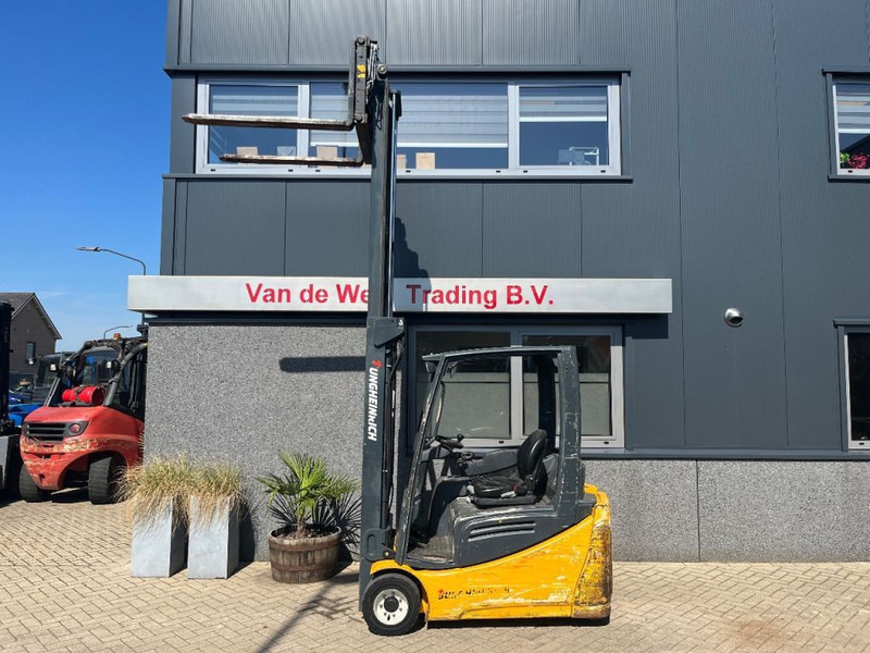 Jungheinrich EFG216K Heftruck Jungheinrich EFG216K Duplo 360 Freelift/Sideshift/vorkversteller Elektrisch Accu 2016 - Electric forklift: picture 2 Jungheinrich EFG216K Heftruck Jungheinrich EFG216K Duplo 360 Freelift/Sideshift/vorkversteller Elektrisch Accu 2016 - Electric forklift: picture 2