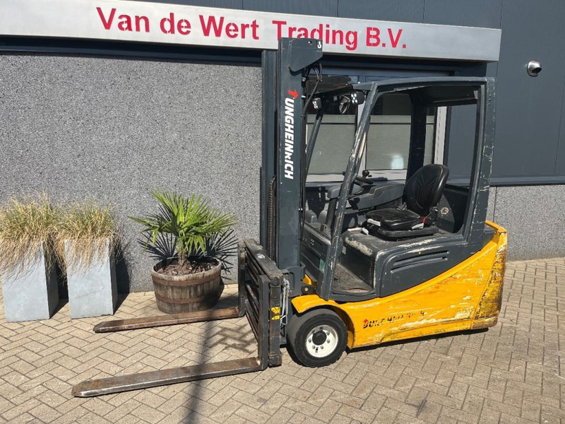 Jungheinrich EFG216K Heftruck Jungheinrich EFG216K Duplo 360 Freelift/Sideshift/vorkversteller Elektrisch Accu 2016 - Electric forklift: picture 3 Jungheinrich EFG216K Heftruck Jungheinrich EFG216K Duplo 360 Freelift/Sideshift/vorkversteller Elektrisch Accu 2016 - Electric forklift: picture 3