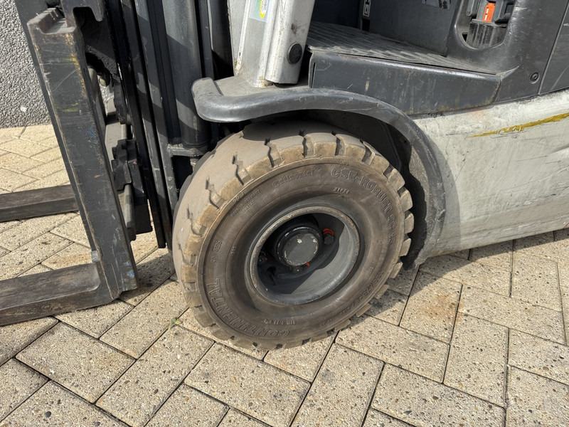 Still RX50-15 Triplo 430 Freelift / Sideshift Elektrisch 2005 - Electric forklift: picture 3 Still RX50-15 Triplo 430 Freelift / Sideshift Elektrisch 2005 - Electric forklift: picture 3