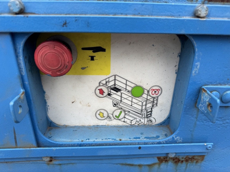 Scissor lift UpRight SL 26 SL: picture 8
