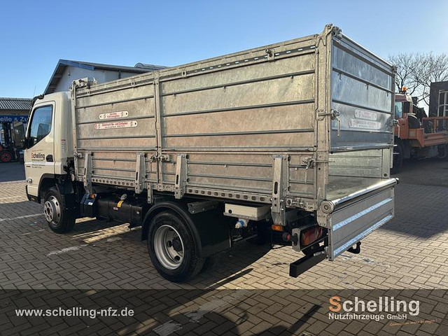FUSO 7C15 - Dropside/ Flatbed truck: picture 5 FUSO 7C15 - Dropside/ Flatbed truck: picture 5