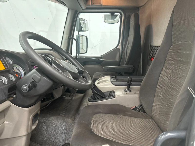 Refrigerator truck DAF LF 45 250 / VLEESHANGWERK/RAILS DE VIANDE/FLEISH BAHNEN: picture 14