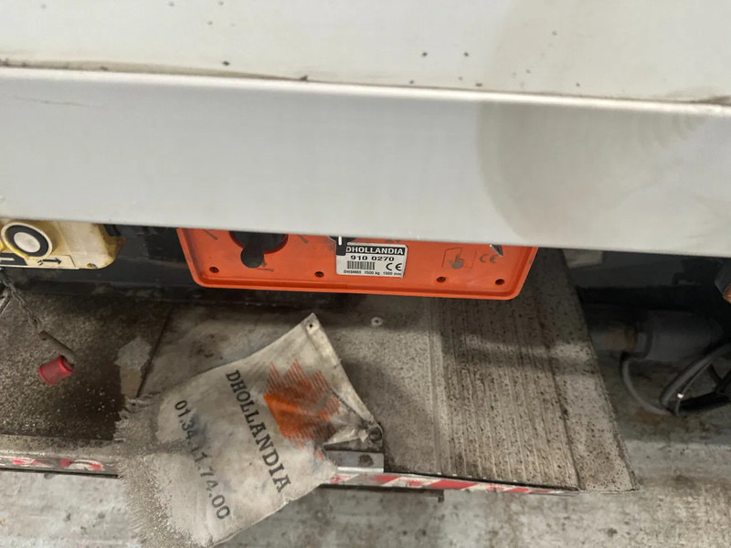 Refrigerator truck DAF LF 45 250 / VLEESHANGWERK/RAILS DE VIANDE/FLEISH BAHNEN: picture 12