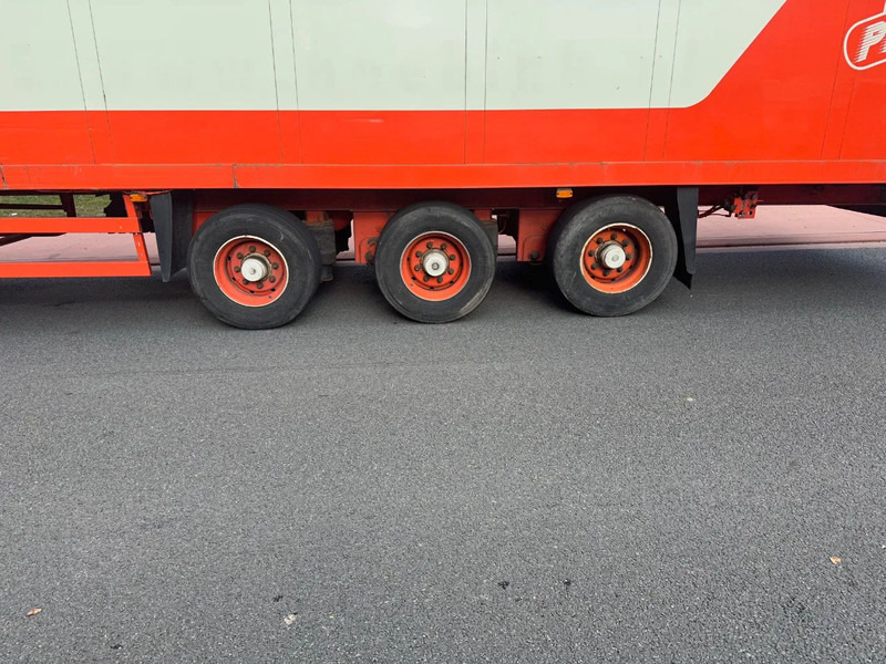 Schmitz Cargobull SKO24 - Closed box semi-trailer: picture 2 Schmitz Cargobull SKO24 - Closed box semi-trailer: picture 2