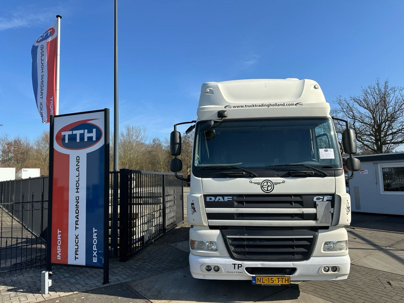 DAF FT CF85.460 SpaceCab Manual gearbox 2x Fueltank - Tractor unit: picture 5 DAF FT CF85.460 SpaceCab Manual gearbox 2x Fueltank - Tractor unit: picture 5