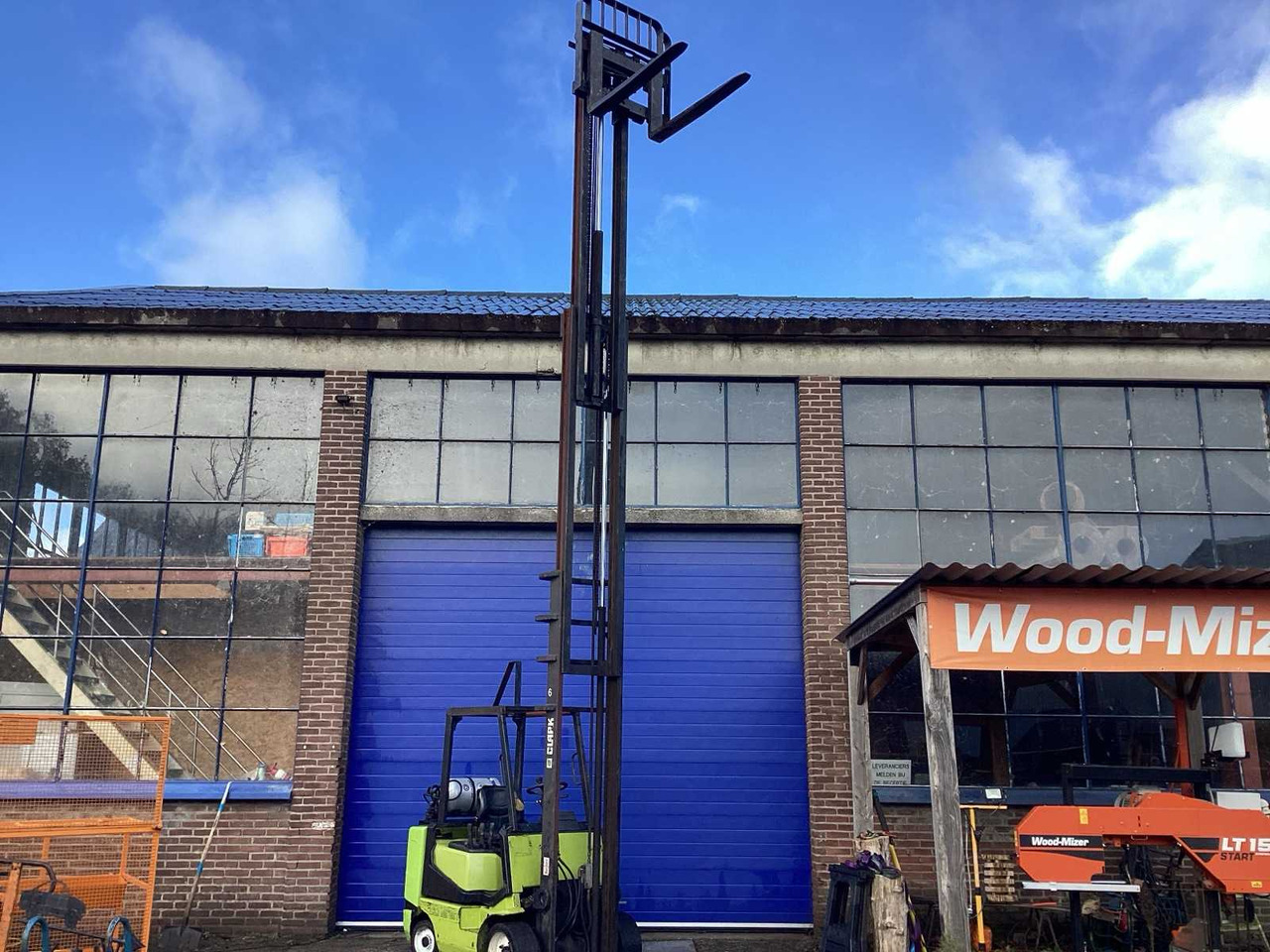 1999 CLARK CGC30 FORKLIFT 7300 MM - Forklift: picture 3 1999 CLARK CGC30 FORKLIFT 7300 MM - Forklift: picture 3