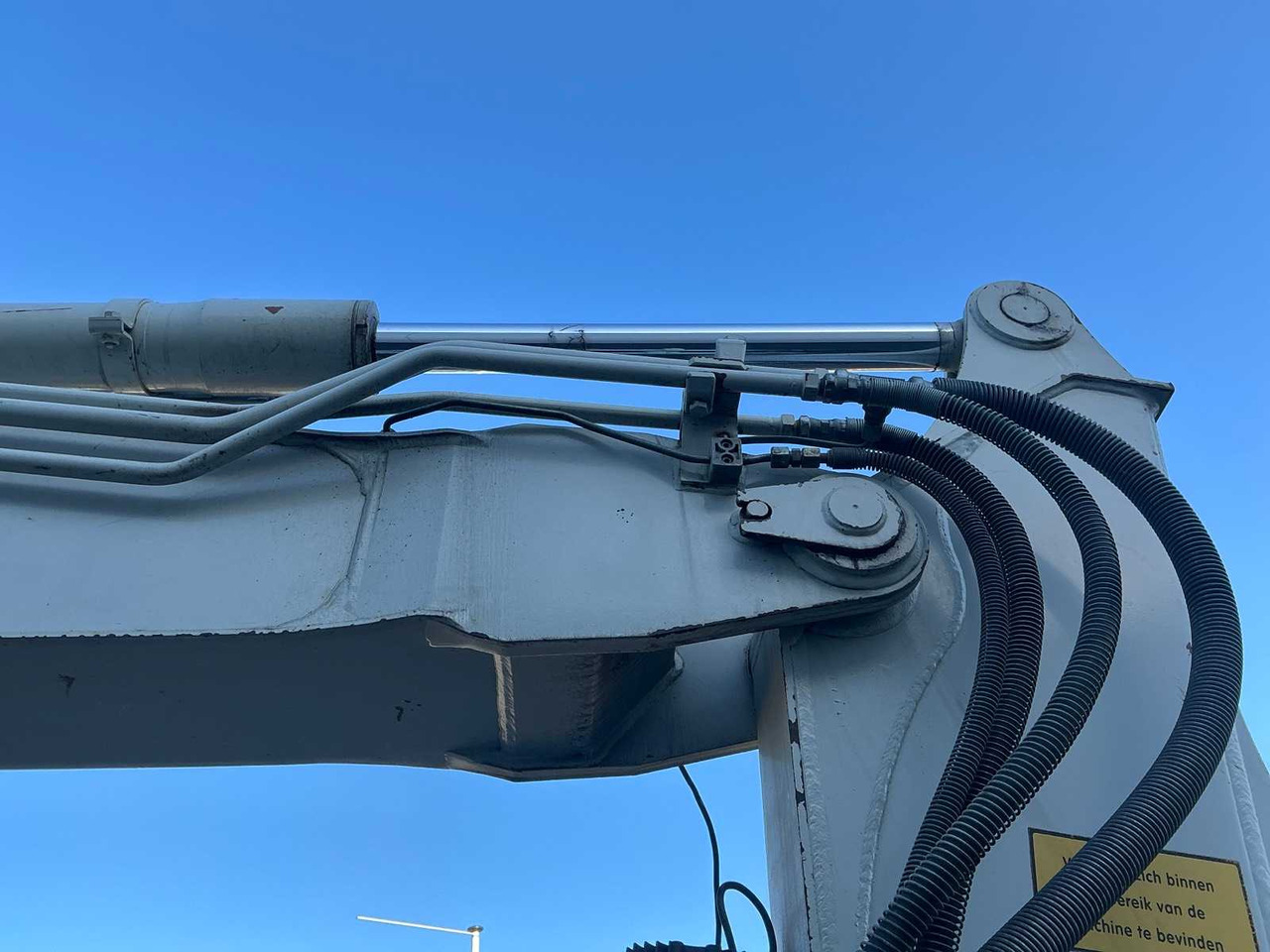 2007 TAKEUCHI TB175 MIDI EXCAVATOR - Excavator: picture 5 2007 TAKEUCHI TB175 MIDI EXCAVATOR - Excavator: picture 5