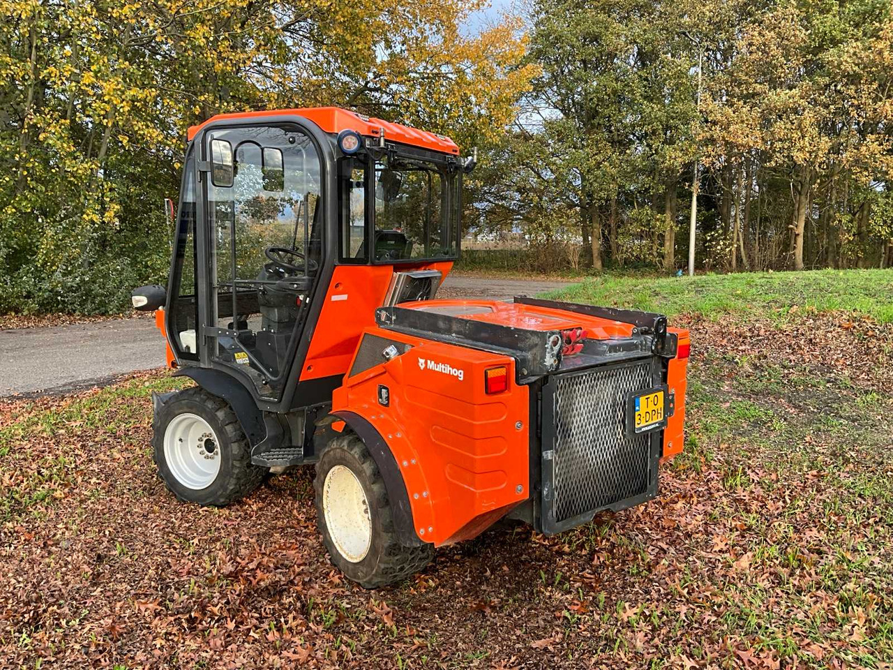 2010 MULTIHOG MH90 FOUR WHEEL DRIVE TOOL CARRIER T-03-DPH - Farm tractor: picture 5 2010 MULTIHOG MH90 FOUR WHEEL DRIVE TOOL CARRIER T-03-DPH - Farm tractor: picture 5