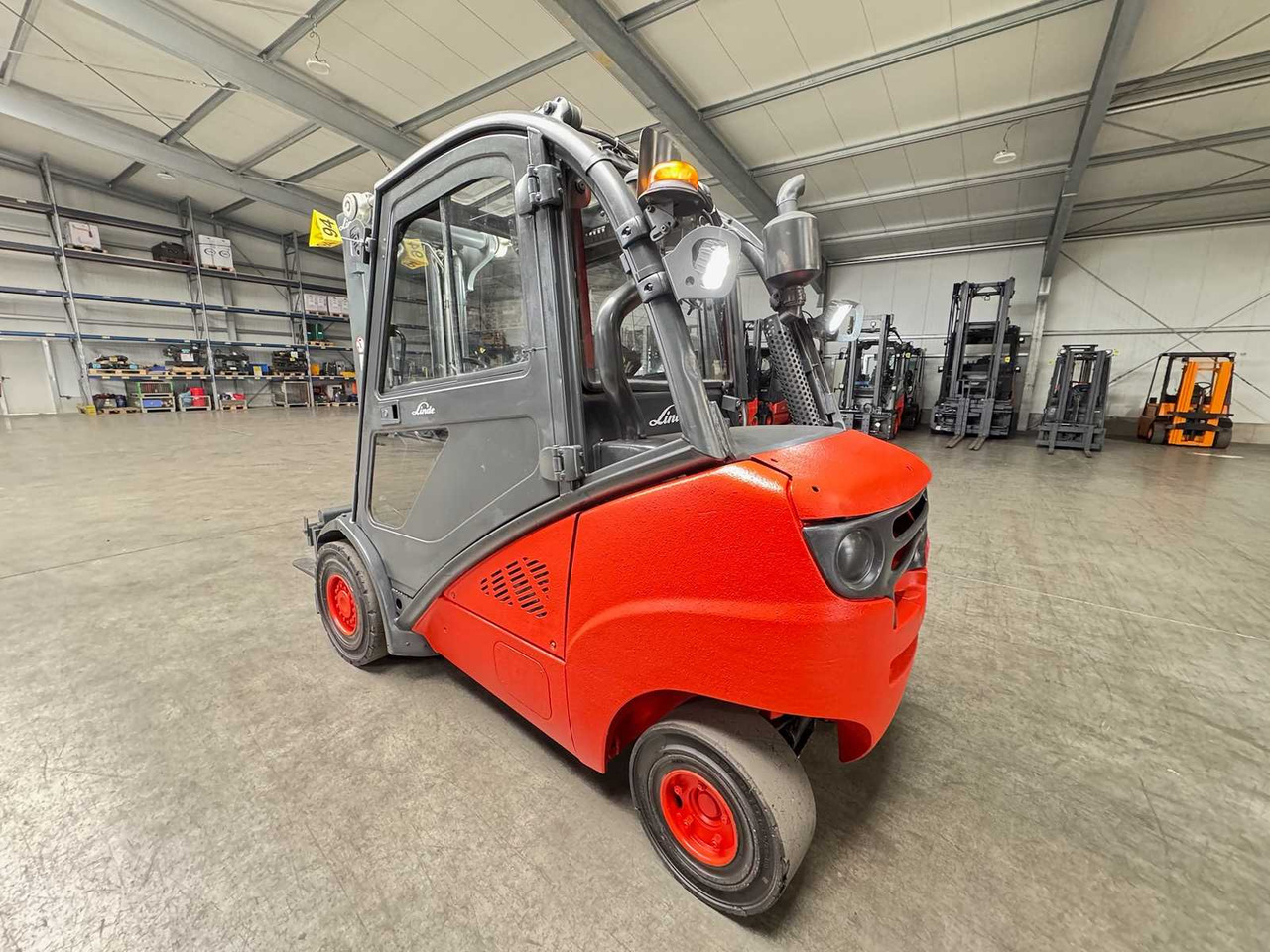 2010 S+UVV 06/26 LINDE H30D 3.+4.VALVE TRIPLEX 466CM DIESEL FORKLIFT 12.073 HOURS - Forklift: picture 5 2010 S+UVV 06/26 LINDE H30D 3.+4.VALVE TRIPLEX 466CM DIESEL FORKLIFT 12.073 HOURS - Forklift: picture 5