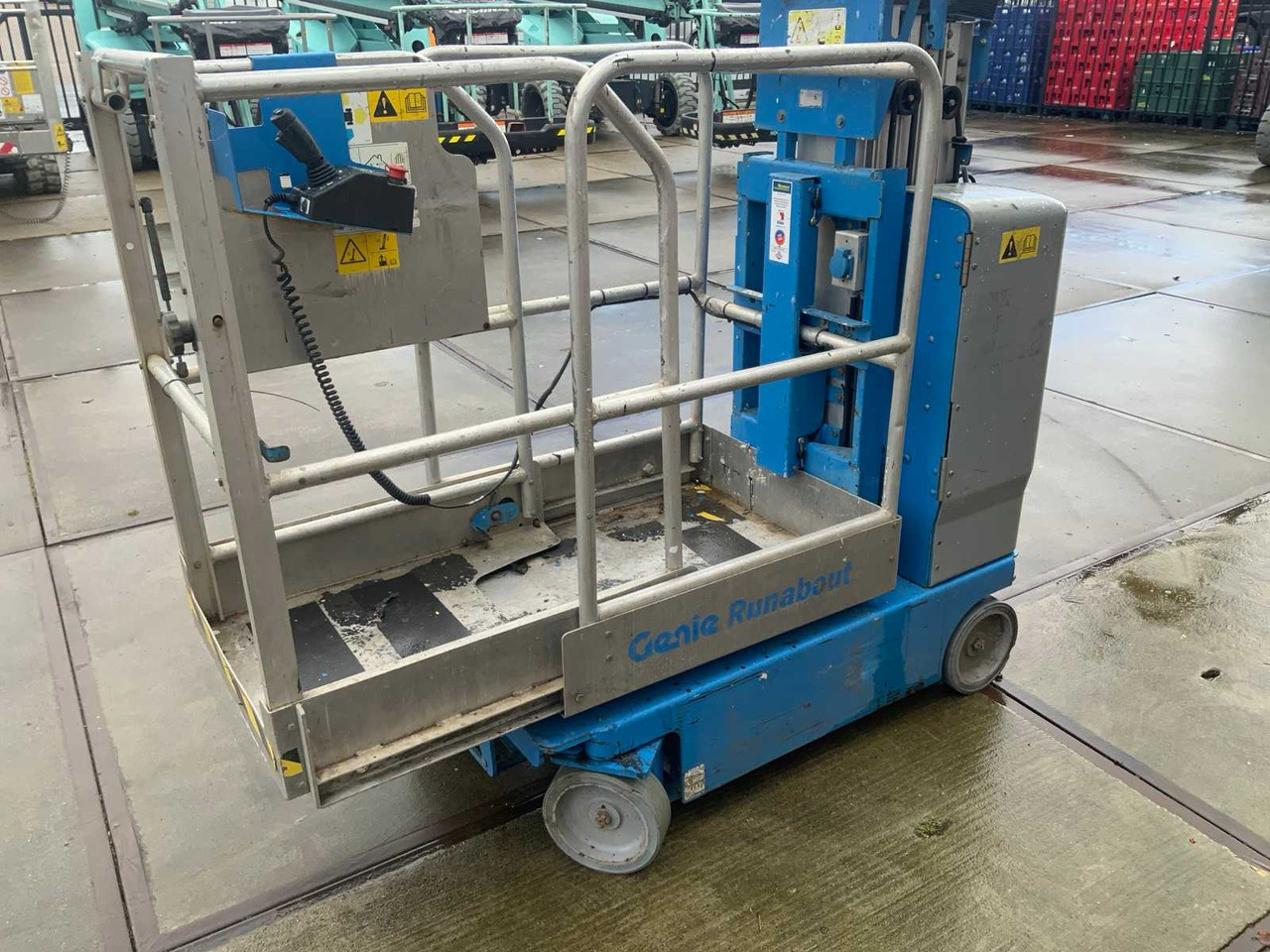 2012 GENIE OR-15 RUNABOUT MAST LIFT - Aerial platform: picture 4 2012 GENIE OR-15 RUNABOUT MAST LIFT - Aerial platform: picture 4