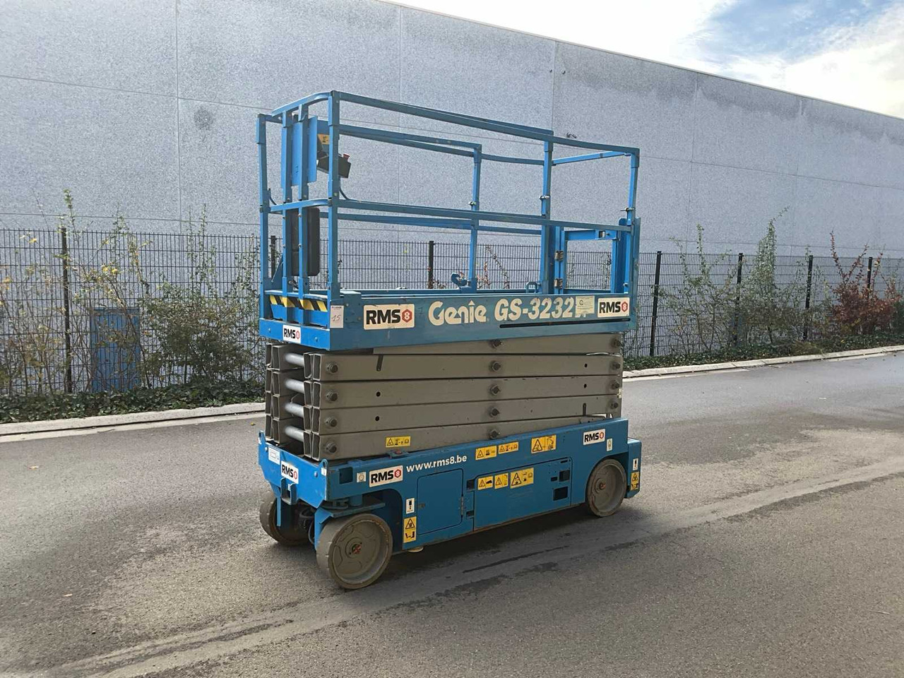 2015 GENIE GS-3232 AERIAL WORK PLATFORM - Aerial platform: picture 4 2015 GENIE GS-3232 AERIAL WORK PLATFORM - Aerial platform: picture 4