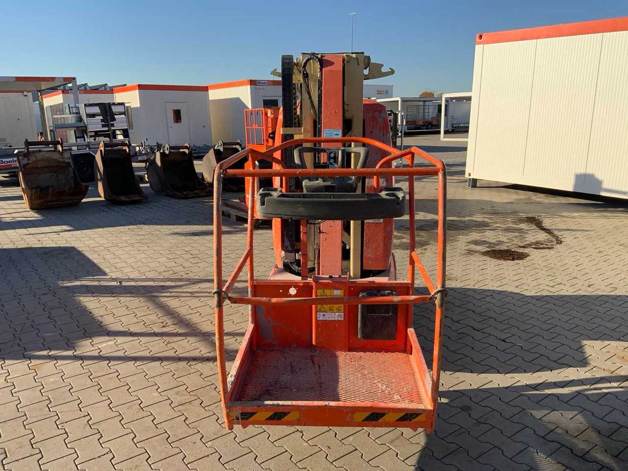 2017 JLG TOUCAN 10E PASSENGER LIFT - Aerial platform: picture 5 2017 JLG TOUCAN 10E PASSENGER LIFT - Aerial platform: picture 5