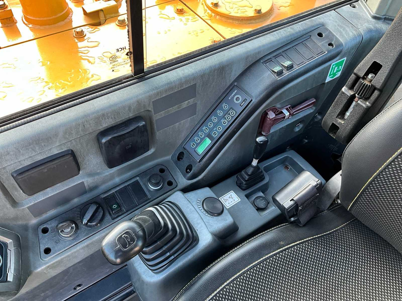 Excavator 2020 HYUNDAI ROBEX 60 MIDI EXCAVATOR: picture 26