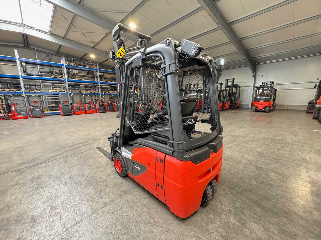 2020 SERVICE + UVV 07/2026 LINDE E14-02 EVO 1,400KG 3RD + 4TH VALVE FORK ADJUSTER FREE LIFT 11,848 HOURS - Forklift: picture 4 2020 SERVICE + UVV 07/2026 LINDE E14-02 EVO 1,400KG 3RD + 4TH VALVE FORK ADJUSTER FREE LIFT 11,848 HOURS - Forklift: picture 4