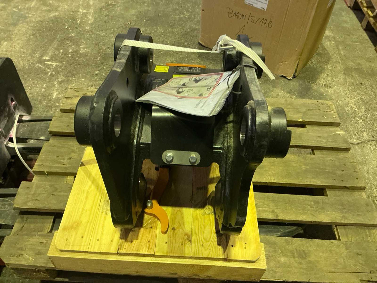 2021 ACB 5113481-B QUICK COUPLER, MECH. - Wheel loader: picture 4 2021 ACB 5113481-B QUICK COUPLER, MECH. - Wheel loader: picture 4