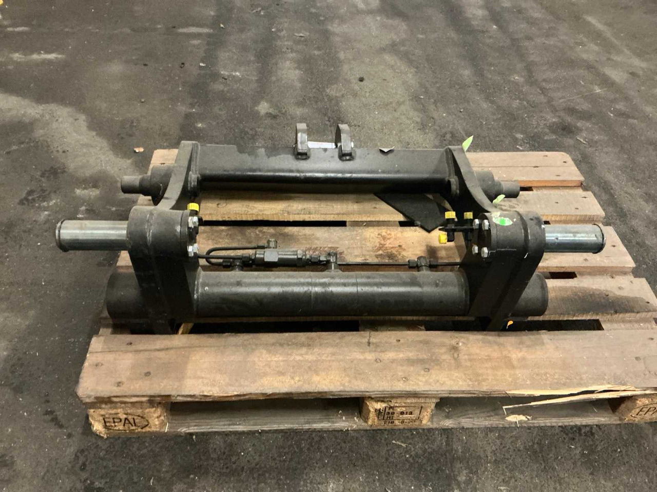 2021 L&K V80/V100 QUICK COUPLER, HYDR. - Wheel loader: picture 3 2021 L&K V80/V100 QUICK COUPLER, HYDR. - Wheel loader: picture 3