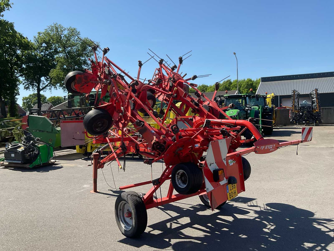 Kuhn GF8702T - Agricultural machinery: picture 3 Kuhn GF8702T - Agricultural machinery: picture 3