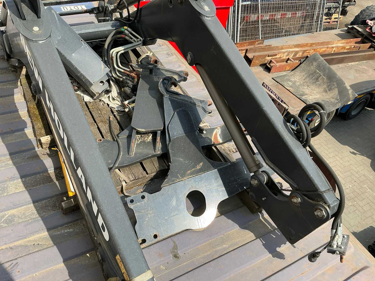 New Holland T6/Maxxum/ Profi - Agricultural machinery: picture 4 New Holland T6/Maxxum/ Profi - Agricultural machinery: picture 4