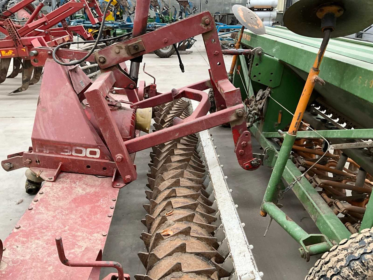 Sowing equipment Amazone HR300/D7: picture 13