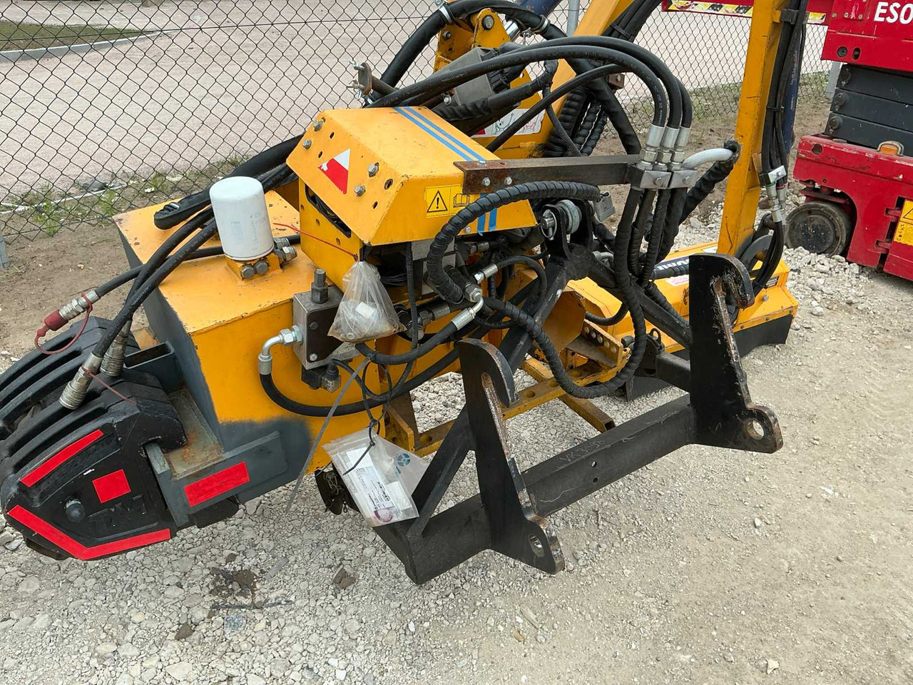 Bomford Turner - Forestry mulcher: picture 5 Bomford Turner - Forestry mulcher: picture 5