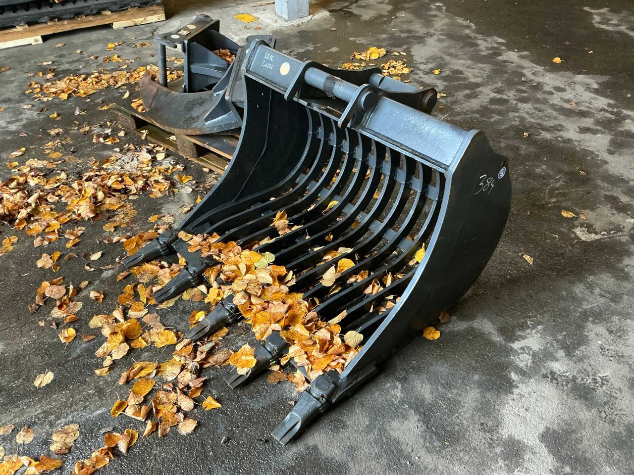 CANGINI - 2021 - SCREENING BUCKET 1100MM - Wheel loader: picture 1 CANGINI - 2021 - SCREENING BUCKET 1100MM - Wheel loader: picture 1