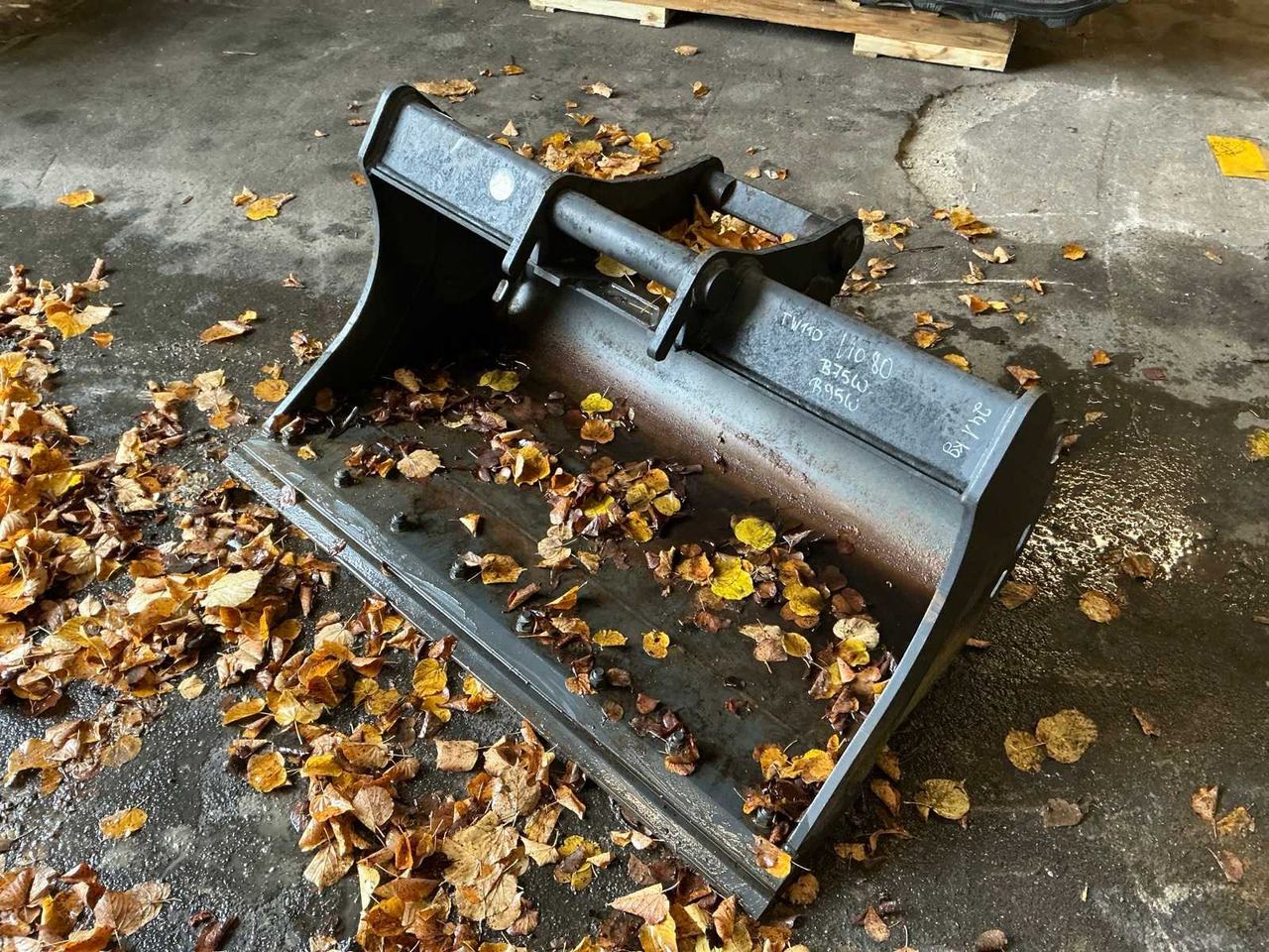 CANGINI - 2021 - SPOON FOR TEREX YANMAR SCHAEFF VIO80 B75W B95W B110W - Wheel loader: picture 1 CANGINI - 2021 - SPOON FOR TEREX YANMAR SCHAEFF VIO80 B75W B95W B110W - Wheel loader: picture 1