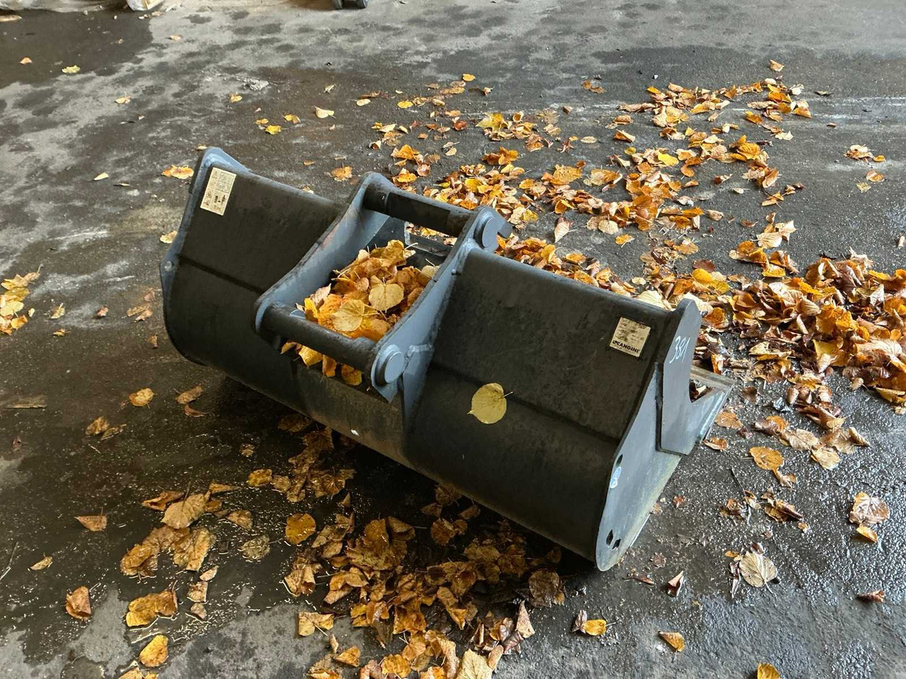 CANGINI - 2021 - SPOON FOR TEREX YANMAR SCHAEFF VIO80 B75W B95W B110W - Wheel loader: picture 4 CANGINI - 2021 - SPOON FOR TEREX YANMAR SCHAEFF VIO80 B75W B95W B110W - Wheel loader: picture 4