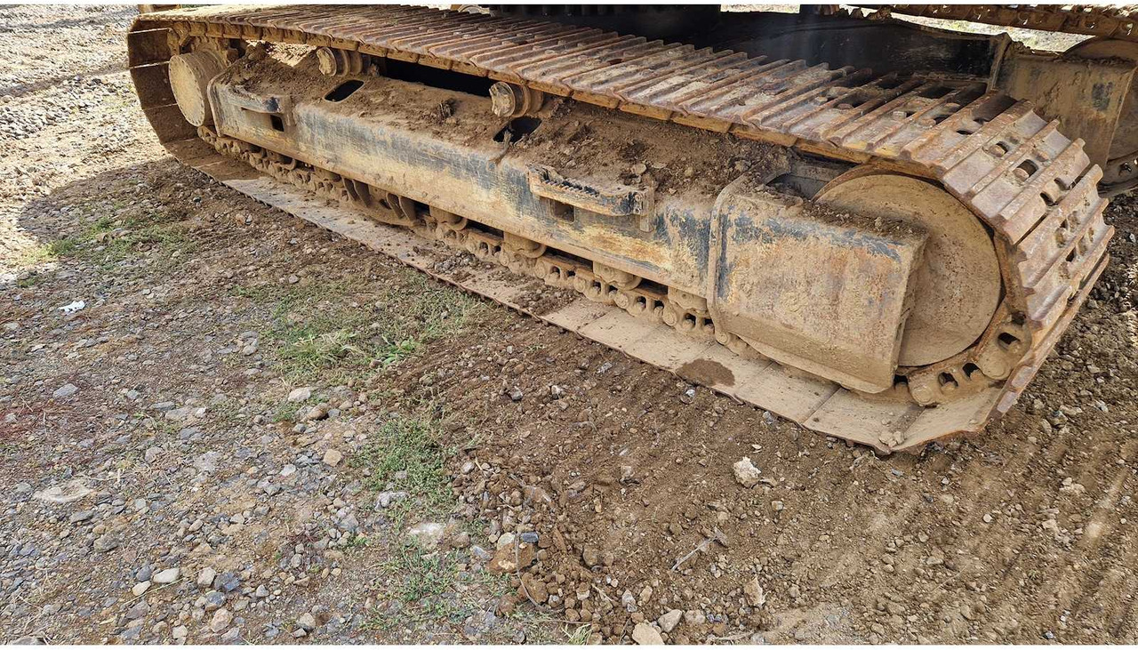 Crawler excavator Caterpillar 318C: picture 39