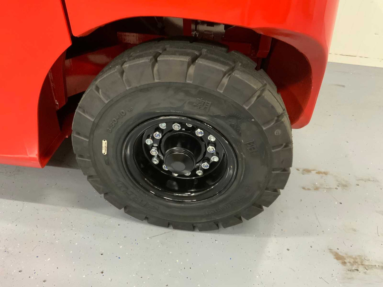 EP X4-30 4.8M FORKLIFT, TRIPLEX, SIDE-SHIFT, FREE-LIFT - Forklift: picture 5 EP X4-30 4.8M FORKLIFT, TRIPLEX, SIDE-SHIFT, FREE-LIFT - Forklift: picture 5