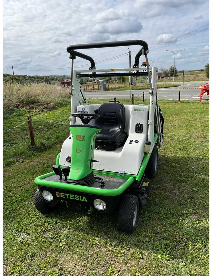 Etesia H124D - Garden mower: picture 2 Etesia H124D - Garden mower: picture 2
